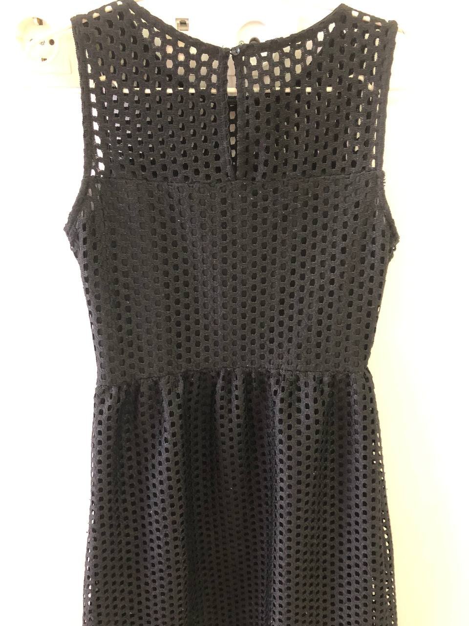 Vestido negro H&M, talla S — Batumi, Georgia