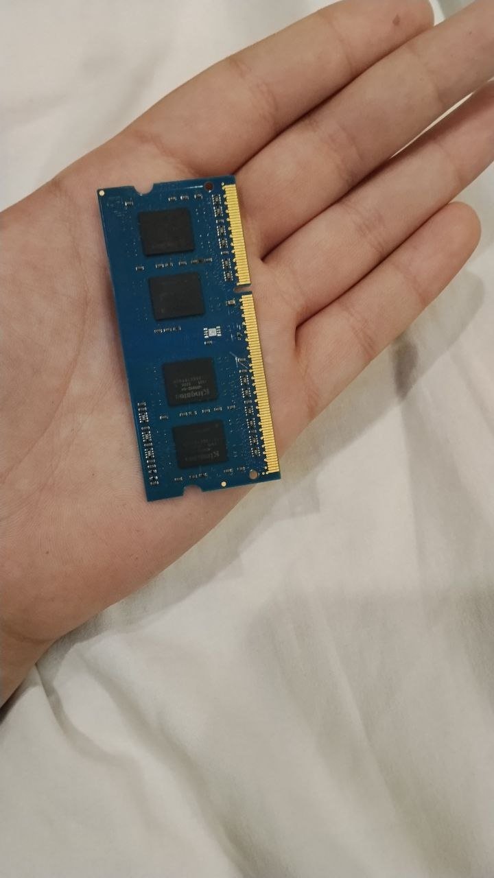 Memoria RAM DDR3 4GB SO-DIMM Kingston — Batumi, Georgia