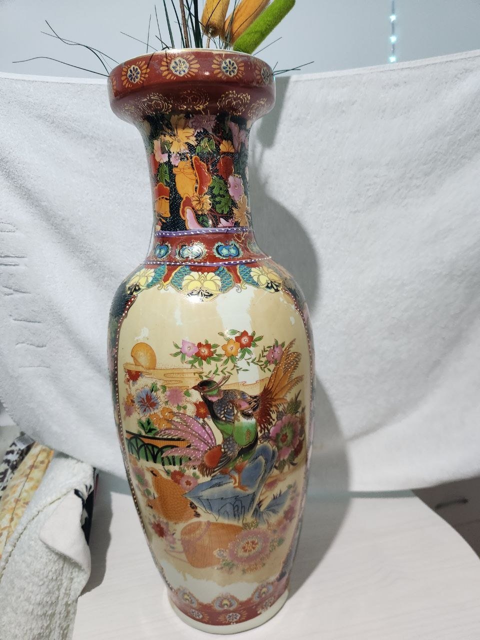 Decorative vase with floral design — Netanya, Israel Decorative vase with floral design — Netanya, Israel