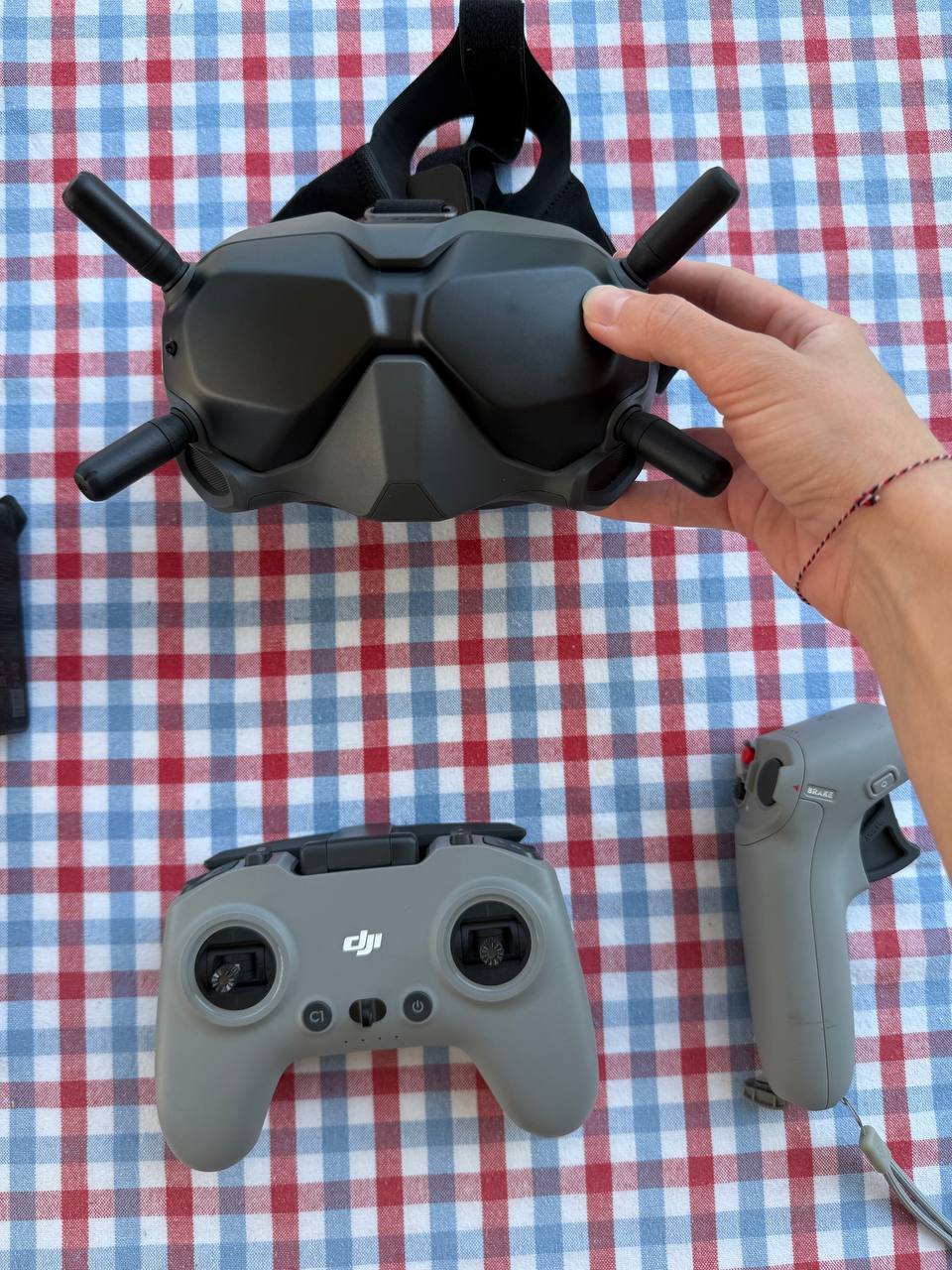 DJI FPV Combo комплект: дрон, очки, пульт, кейс — Очень хорошее — Лимасол, Кипр