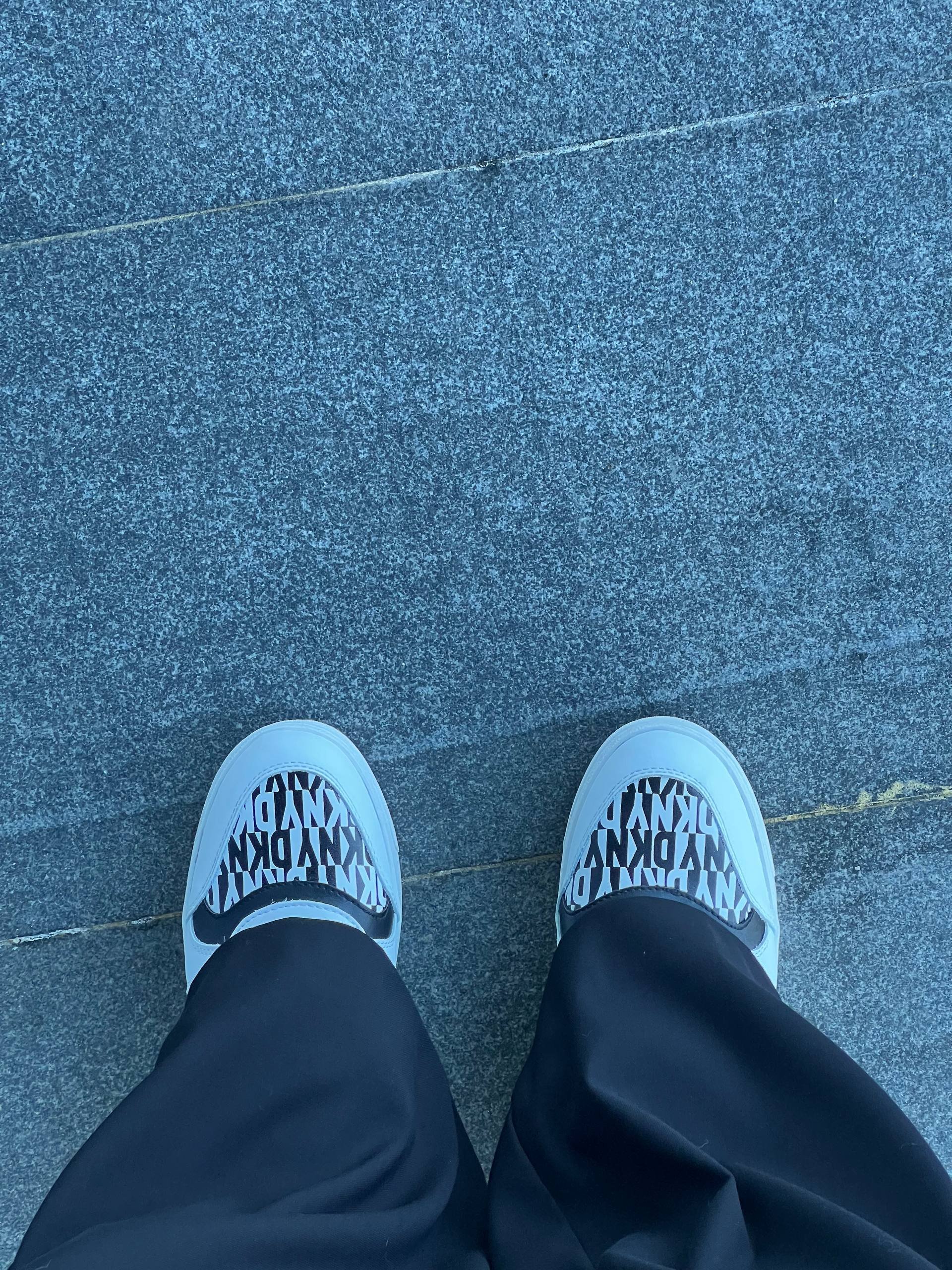 DKNY sneakers original, size 39 — Bali, Indonesia DKNY sneakers original, size 39 — used — Bali, Indonesia