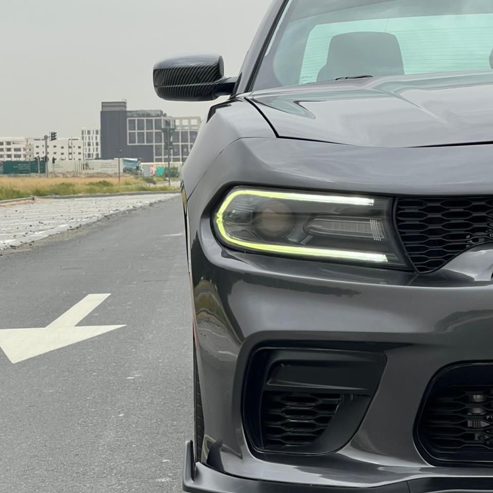 Dodge Charger 2016 SRT V8 5.7 — Дубай, ОАЭ Dodge Charger 2016 SRT V8 5.7 — б/у — Дубай, ОАЭ