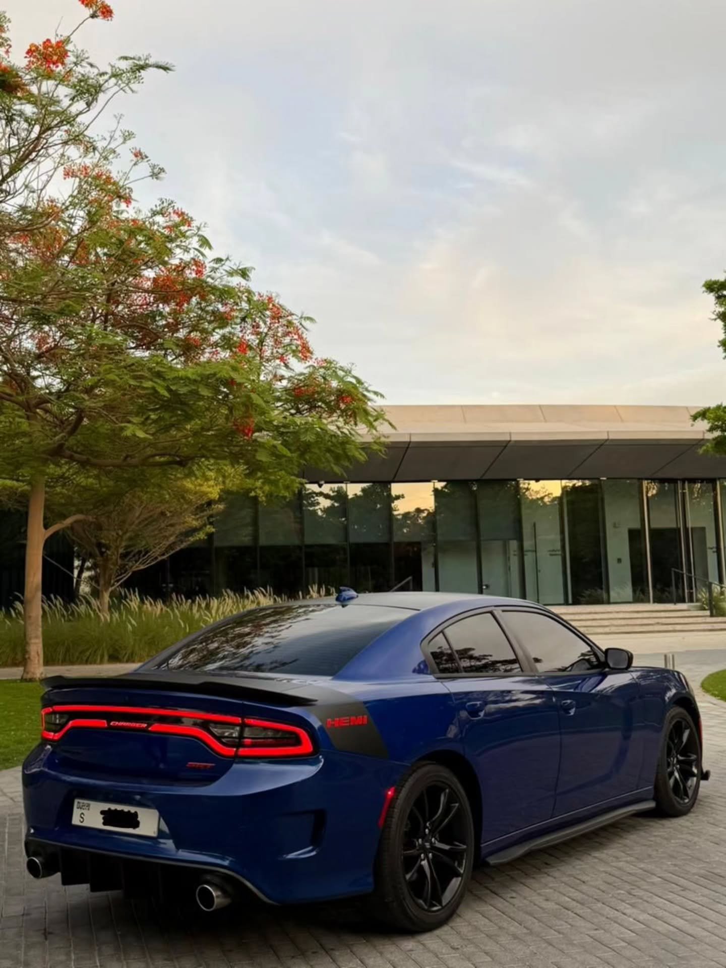 Dodge Charger 2018 V8 HEMI SRT