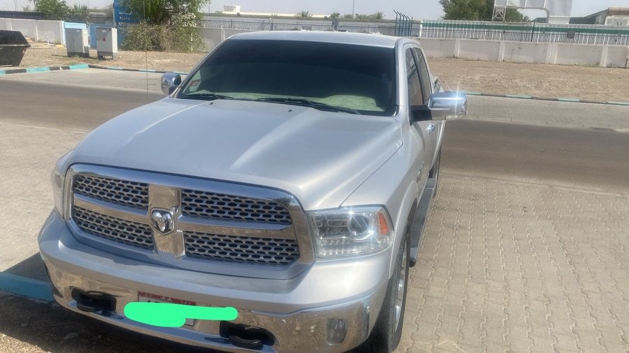 Dodge Ram 2017 crew cab pickup, great condition — agency condition — Dubai, UAE