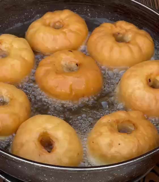 Пончики (donuts) с карамельной глазурью — fresh — Дубай, ОАЭ