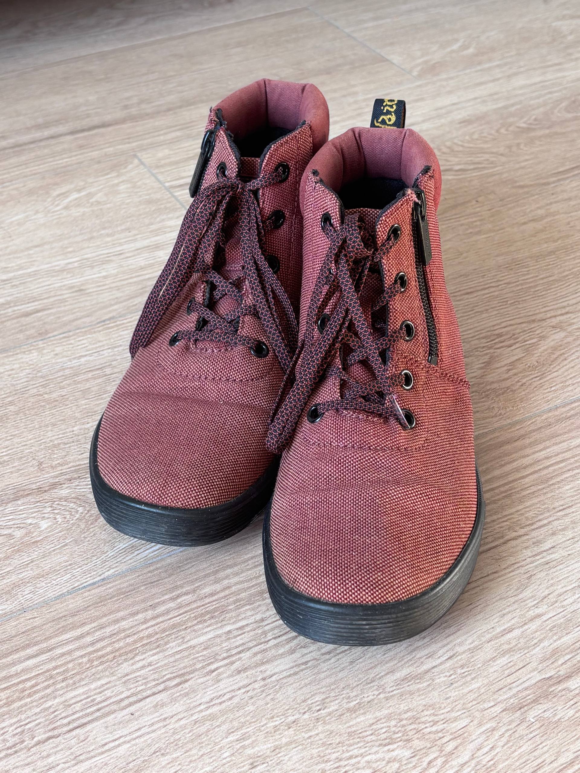 جزمة Dr. Martens مقاس 39، الحالة 9/10 — 9/10 — باتومي, جورجيا