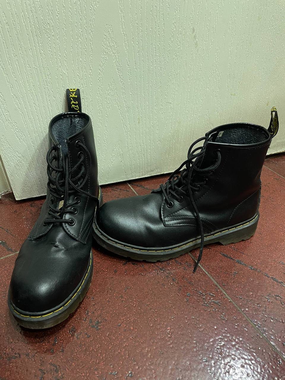 Dr. Martens boots size 40 (free) — Batumi, Georgia