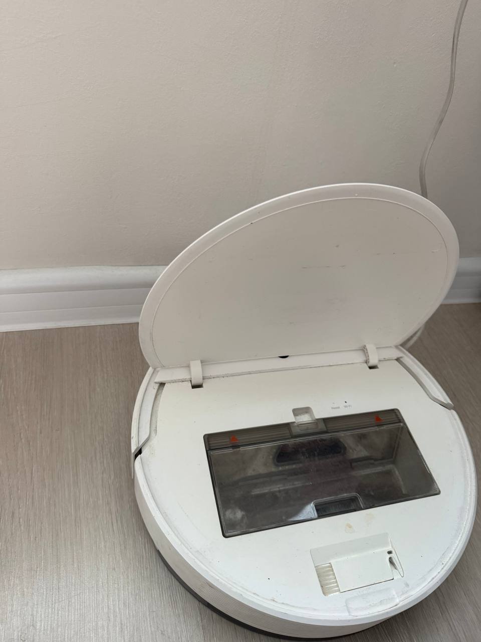 روبوت تنظيف Dreame Robot Vacuum Mop F9 — ممتاز — باتومي, جورجيا