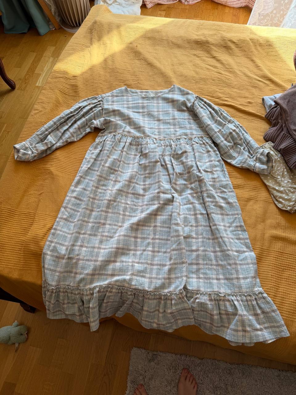 فستان من Unique Fabric من Chereshnya — سانت بطرسبرغ, روسيا فستان من Unique Fabric من Chereshnya — سانت بطرسبرغ, روسيا