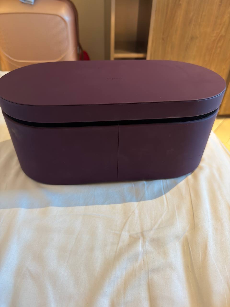 Dyson Airwrap Complete red with attachments — Dubai, UAE Dyson Airwrap Complete red with attachments — used — Dubai, UAE