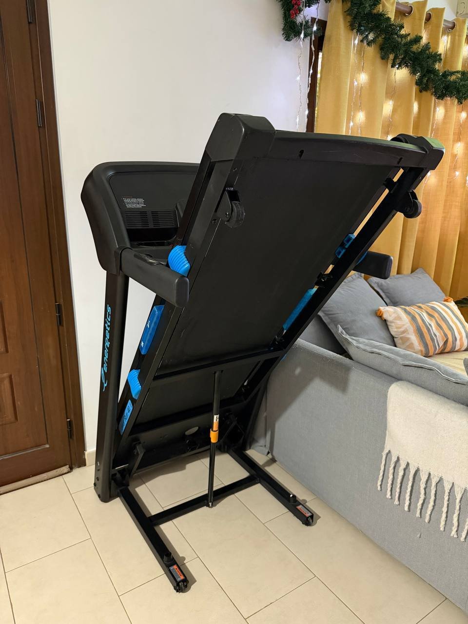 جهاز المشي Energetics Power Run 4.0 — مستعمل — ليماسول, قبرص