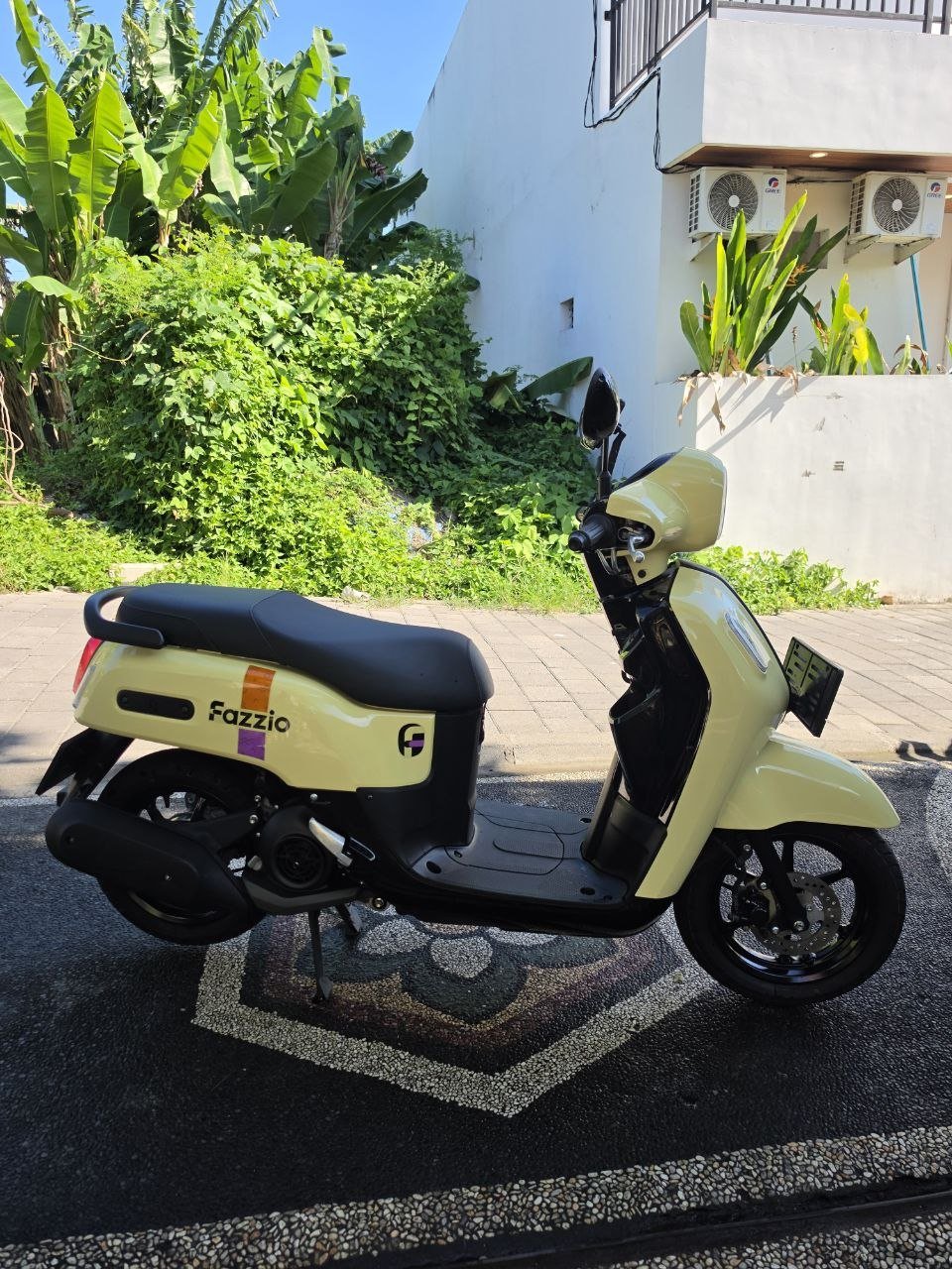 سكوتر Fazio 125cc (إيجار) — بالي, إندونيسيا