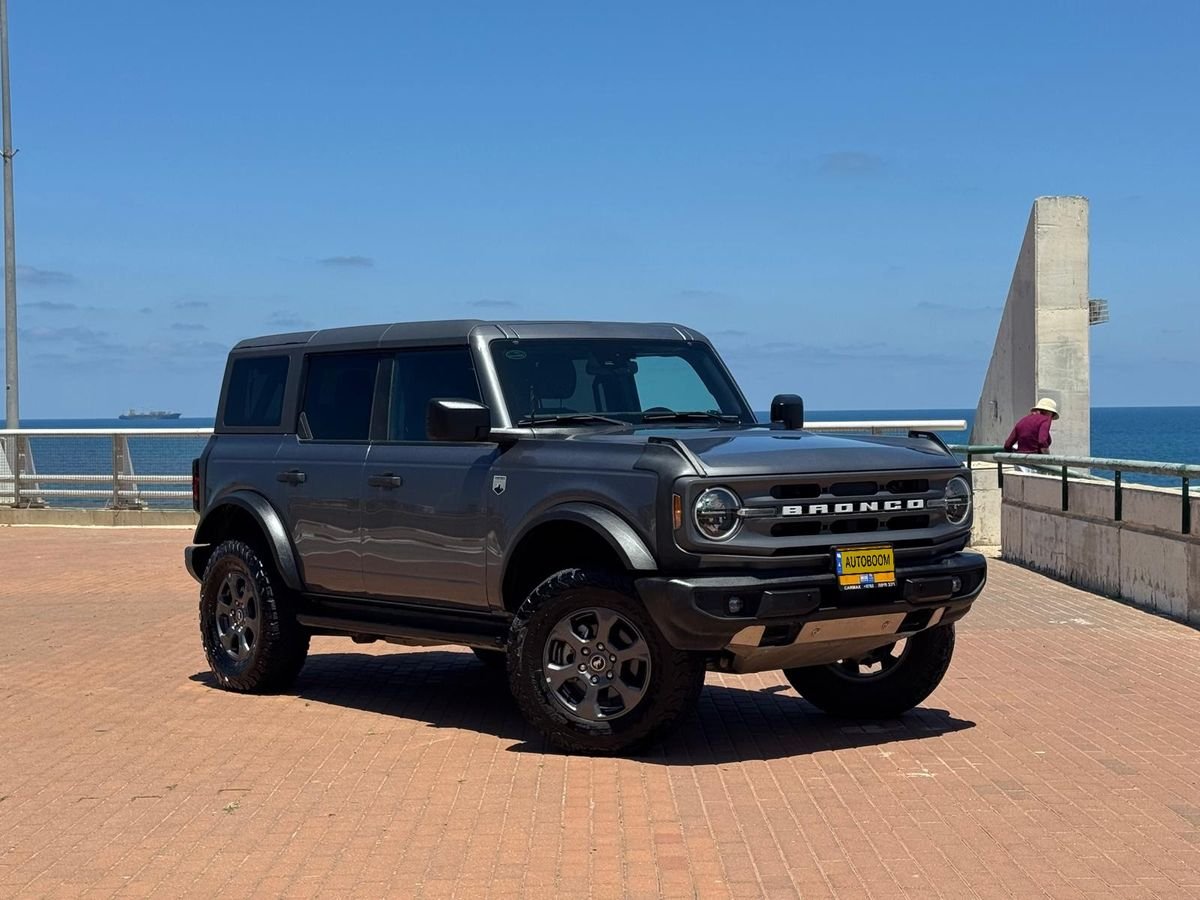 Ford Bronco 2024 Big Bend 4D gray automatic 2.3 petrol — Haifa, Israel