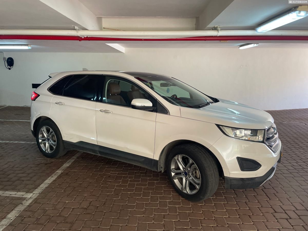 Ford Edge 2017 white Titanium Plus — Tel Aviv, Israel