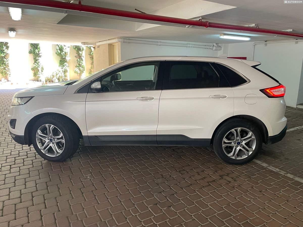 Ford Edge 2017 white Titanium Plus — Tel Aviv, Israel