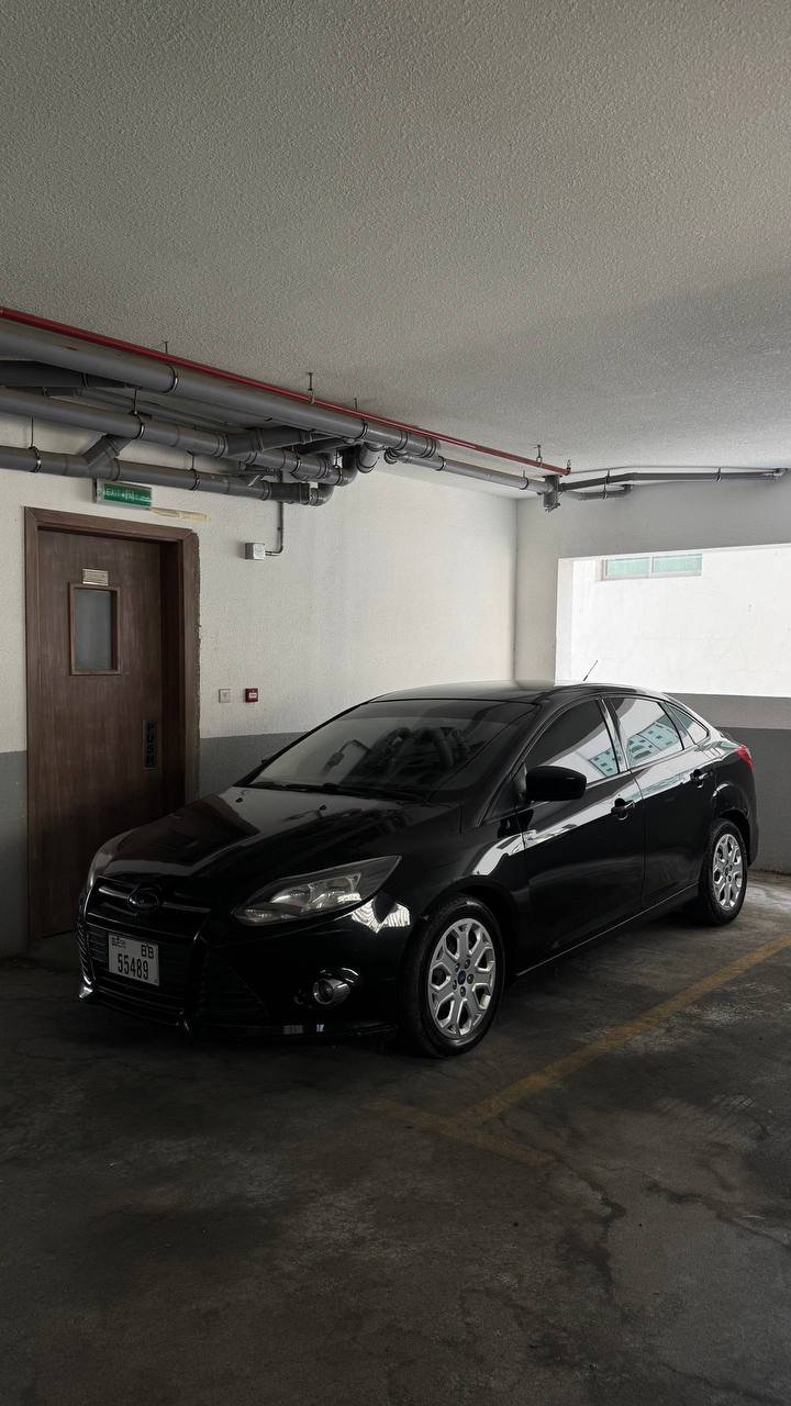 Ford Focus 2011 2.0 седан, 8500 AED — Дубай, ОАЭ