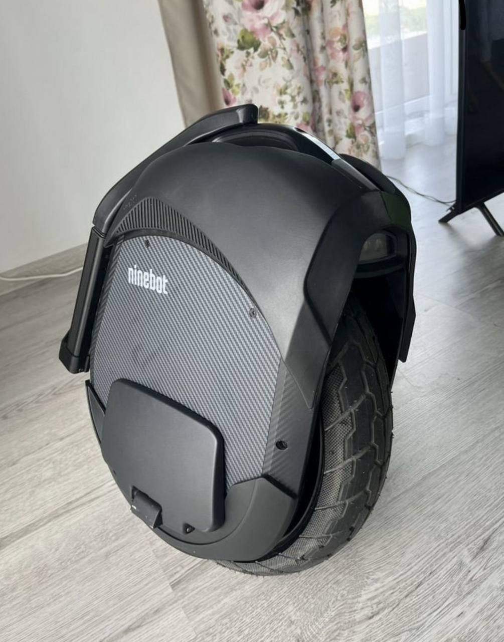 Free Ninebot hoverboard — Moscow, Russia Free Ninebot hoverboard — used — Moscow, Russia