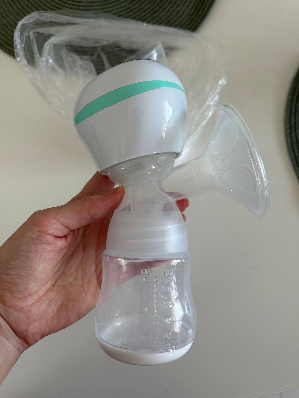 Free simple electric breast pump — used — Abu Dhabi, UAE