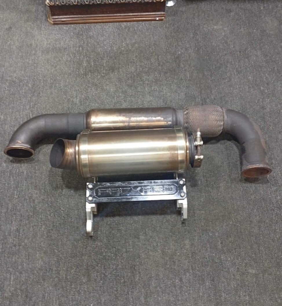 Full exhaust system for Can-Am X3 — Dubai, UAE