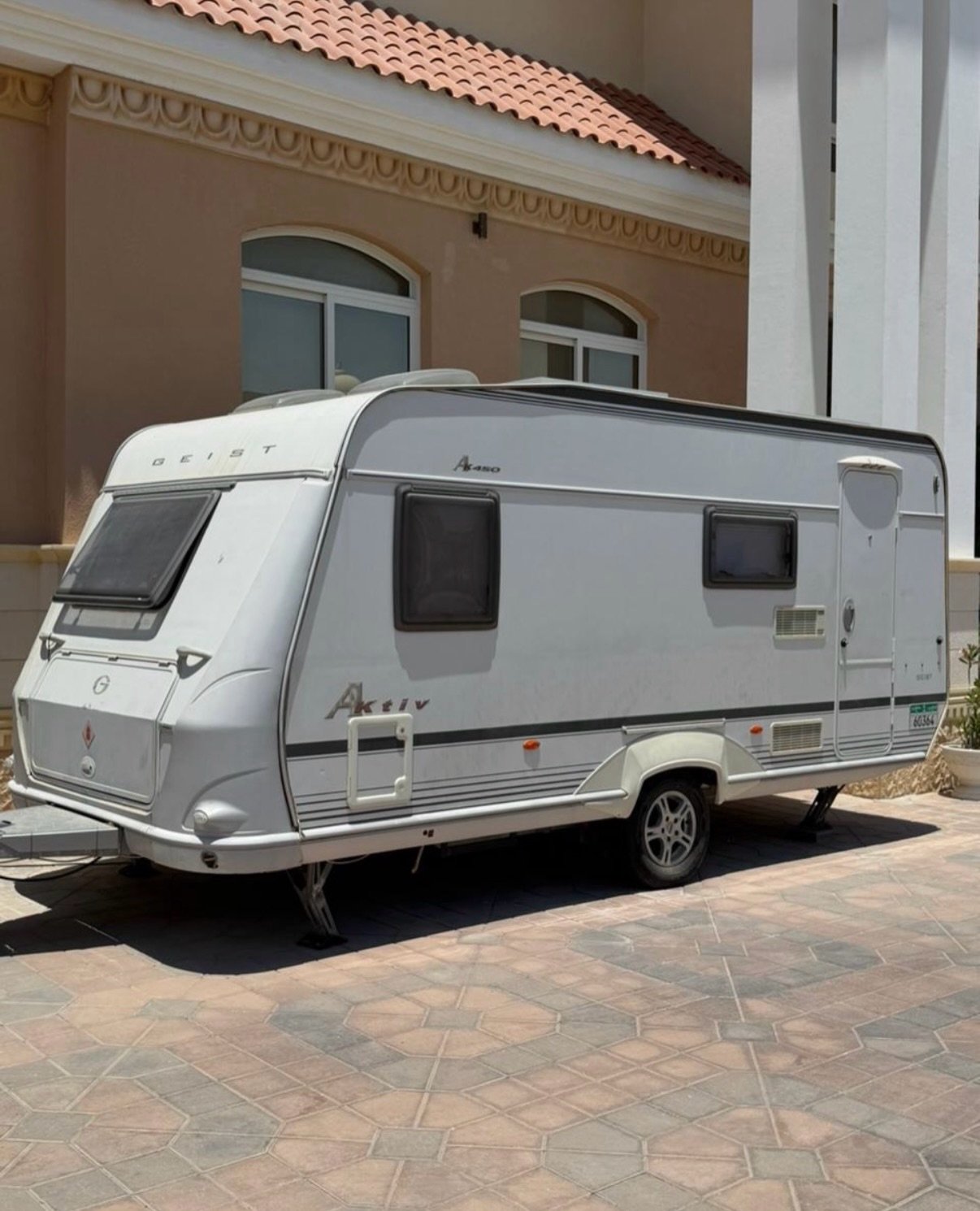 GEIST caravan 2007/2008 with solar system 45000 AED — Abu Dhabi, UAE GEIST caravan 2007/2008 with solar system 45000 AED — used — Abu Dhabi, UAE