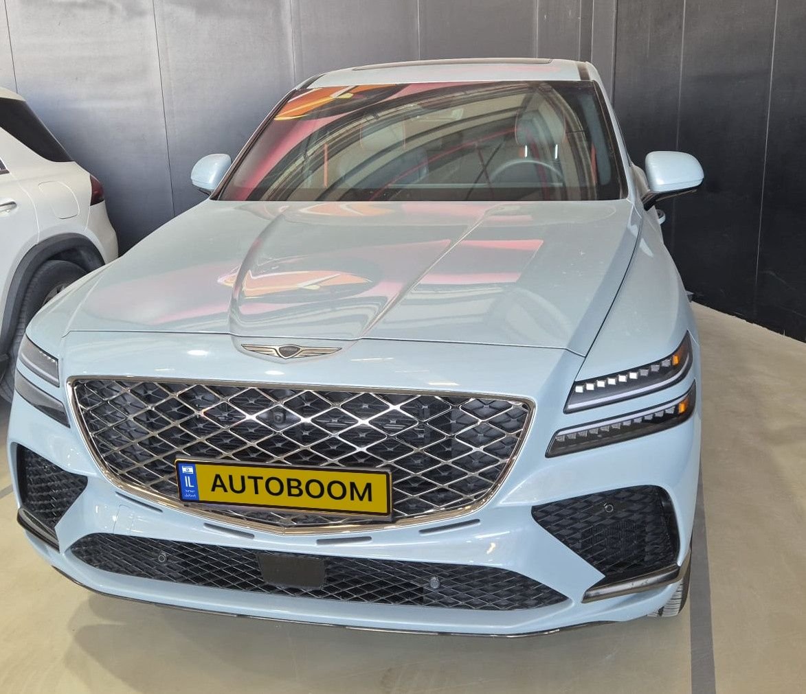 Genesis GV80 Coupe 2025 light gray automatic — Tel Aviv, Israel