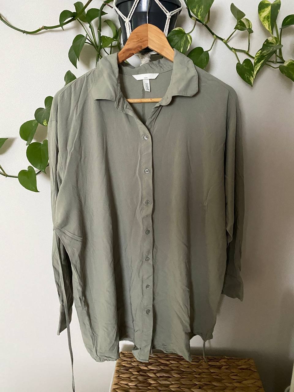 H&M maternity long-sleeve blouse 12 GEL — used — Tbilisi, Georgia