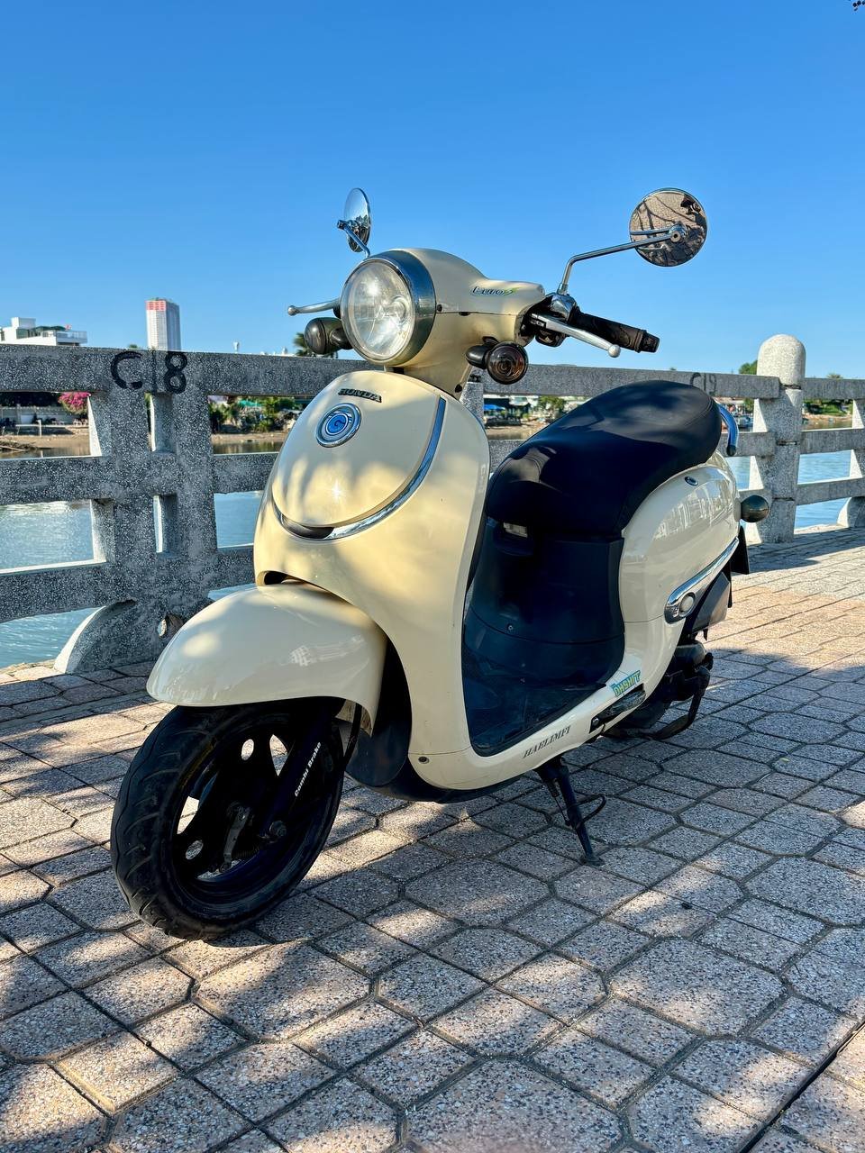 Scooter HAELIMFI 2017 50cc, documentos en regla — Nha Trang, Vietnam