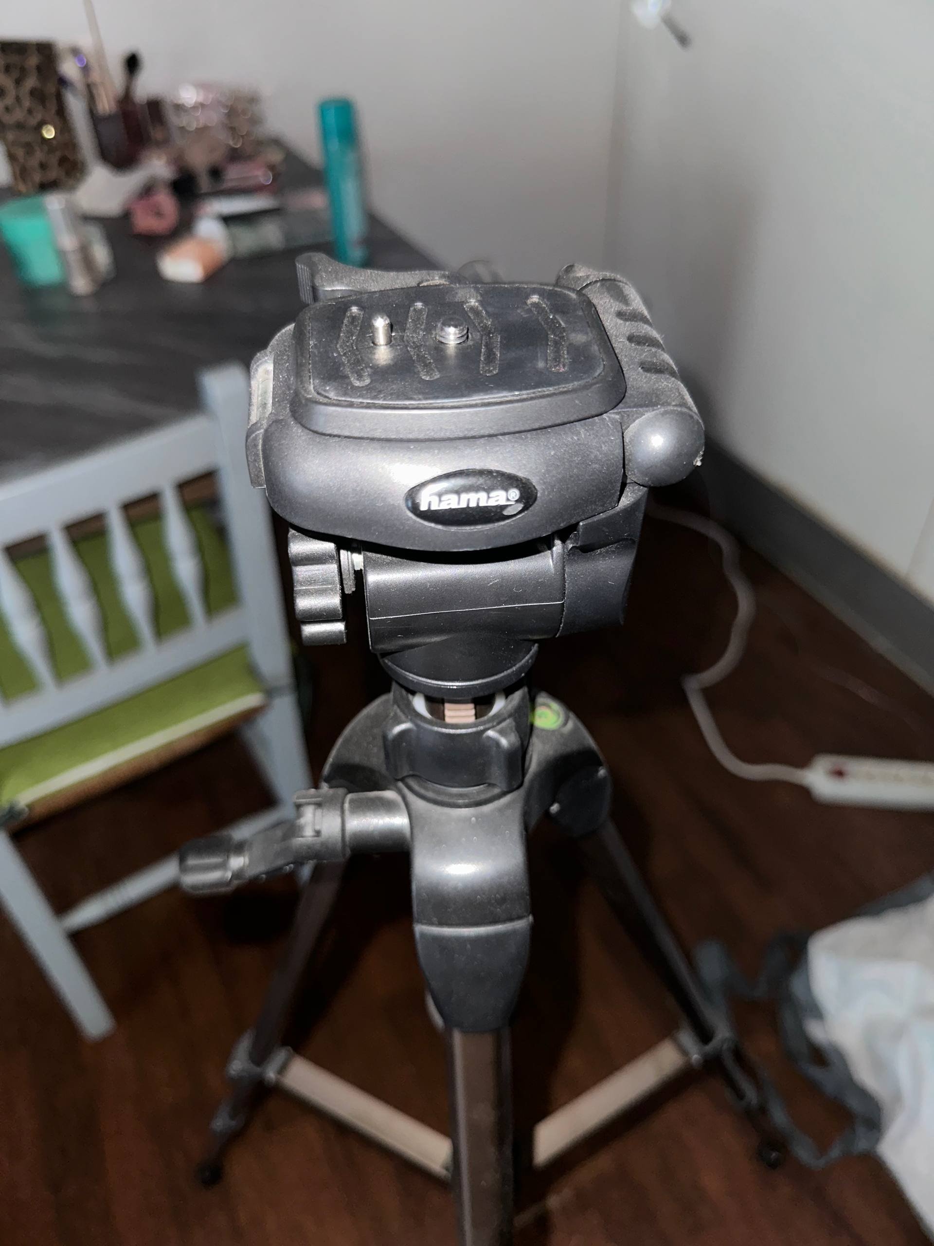 Hama camera tripod — Valencia, Spain