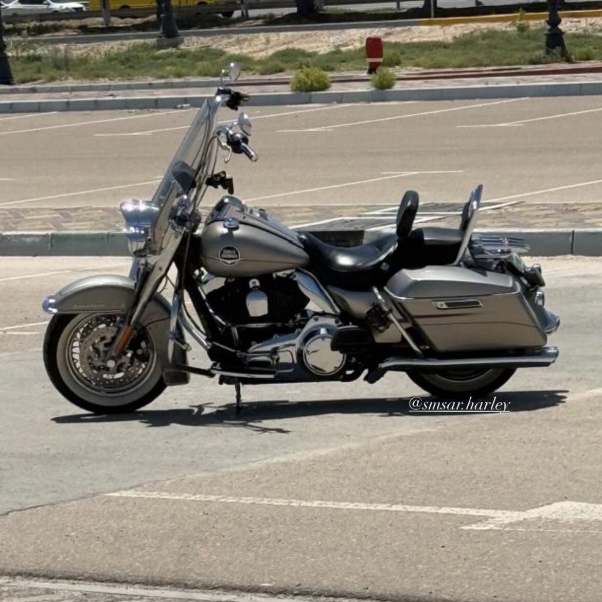 Harley-Davidson Road King Classic 2009 motorcycle — clean — Dubai, UAE