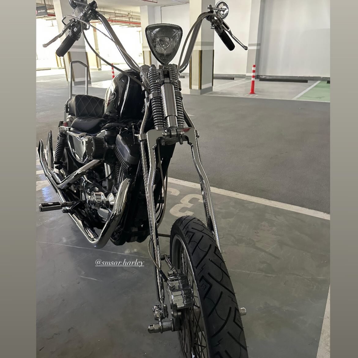 Harley-Davidson Sportster 883 Springer Chopper Style 2006 — Dubai, UAE