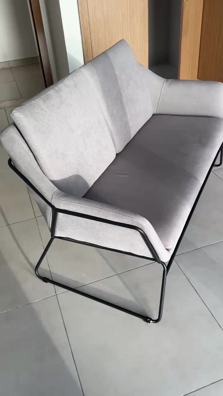 Диван Home Pan на 2 места, 150 AED — Дубай, ОАЭ