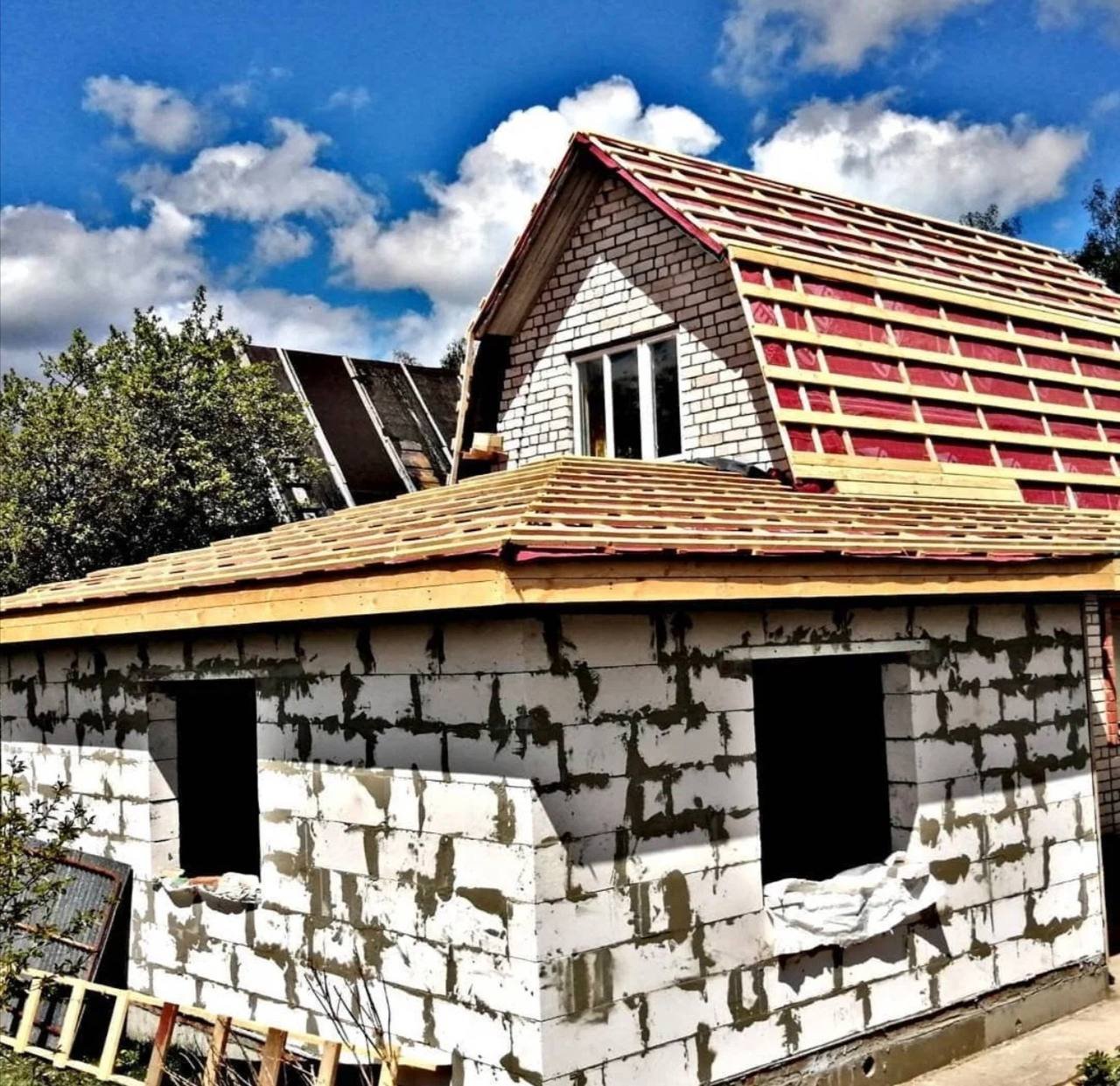 Construcción y reparación de casas, techos y fachadas — Moscú, Rusia