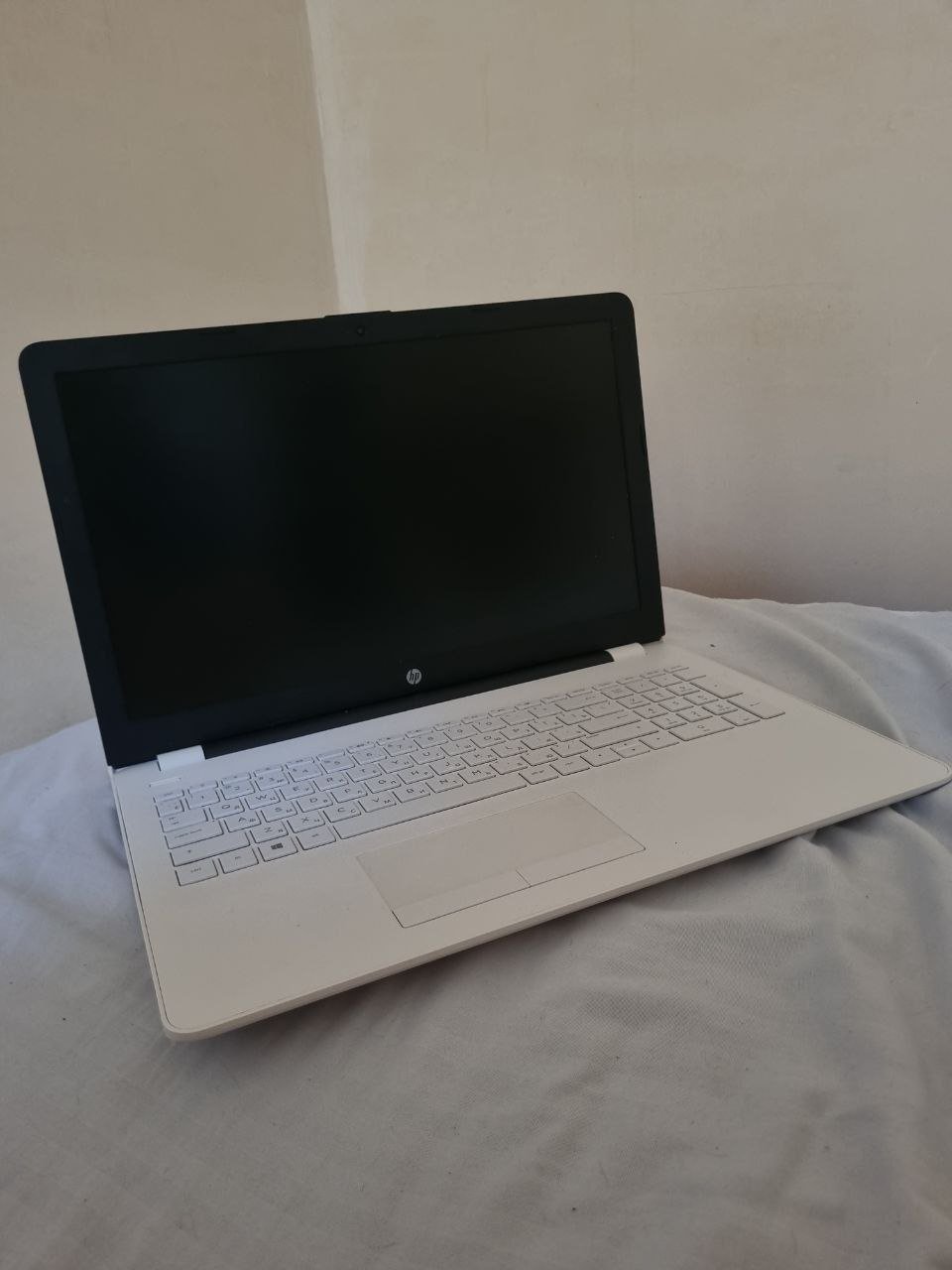 HP Notebook 15-rb067ur 200 лари — б/у — Тбилиси, Грузия