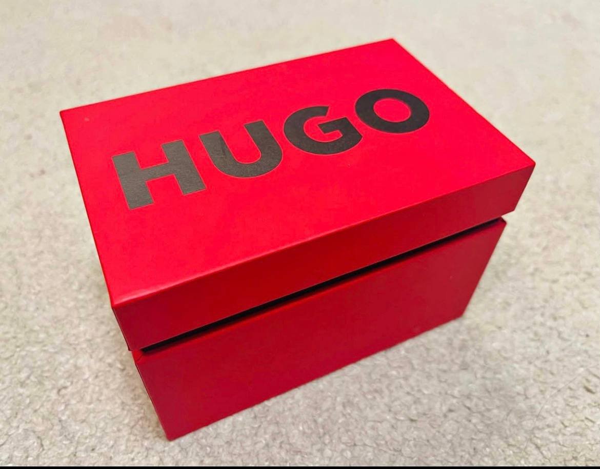 Reloj original HUGO — usado — Tiflis, Georgia