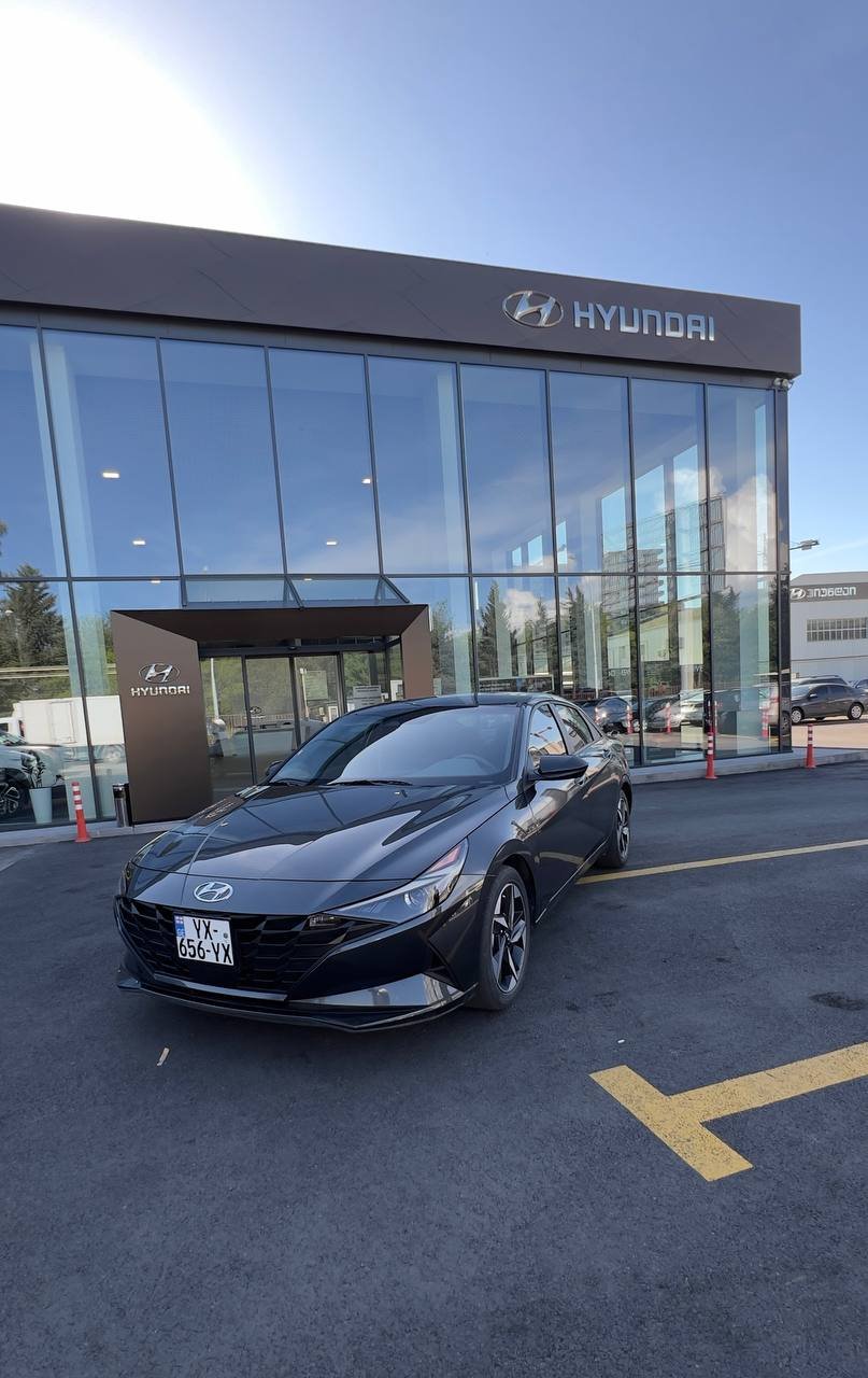Hyundai Elantra 2023 SEL — perfect condition — Tbilisi, Georgia