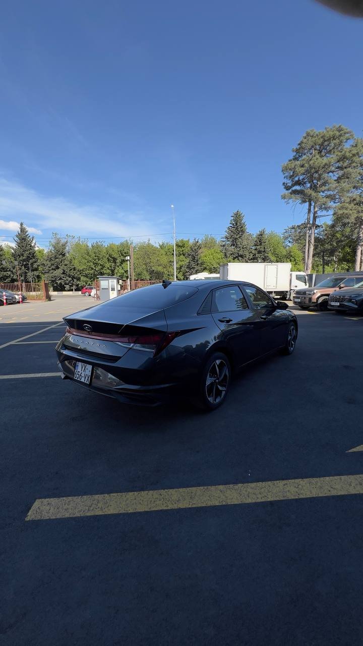 Hyundai Elantra 2023 SEL — perfect condition — Tbilisi, Georgia