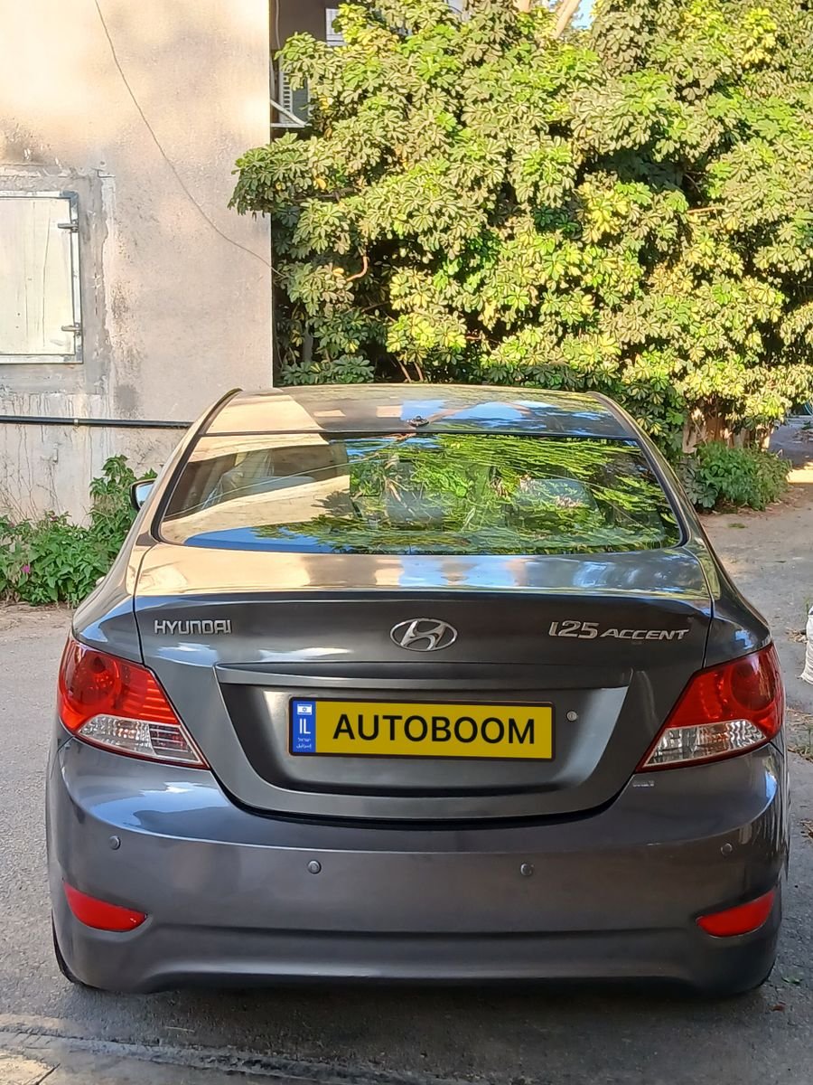 Hyundai i25 2013 gray automatic Inspire — Haifa, Israel
