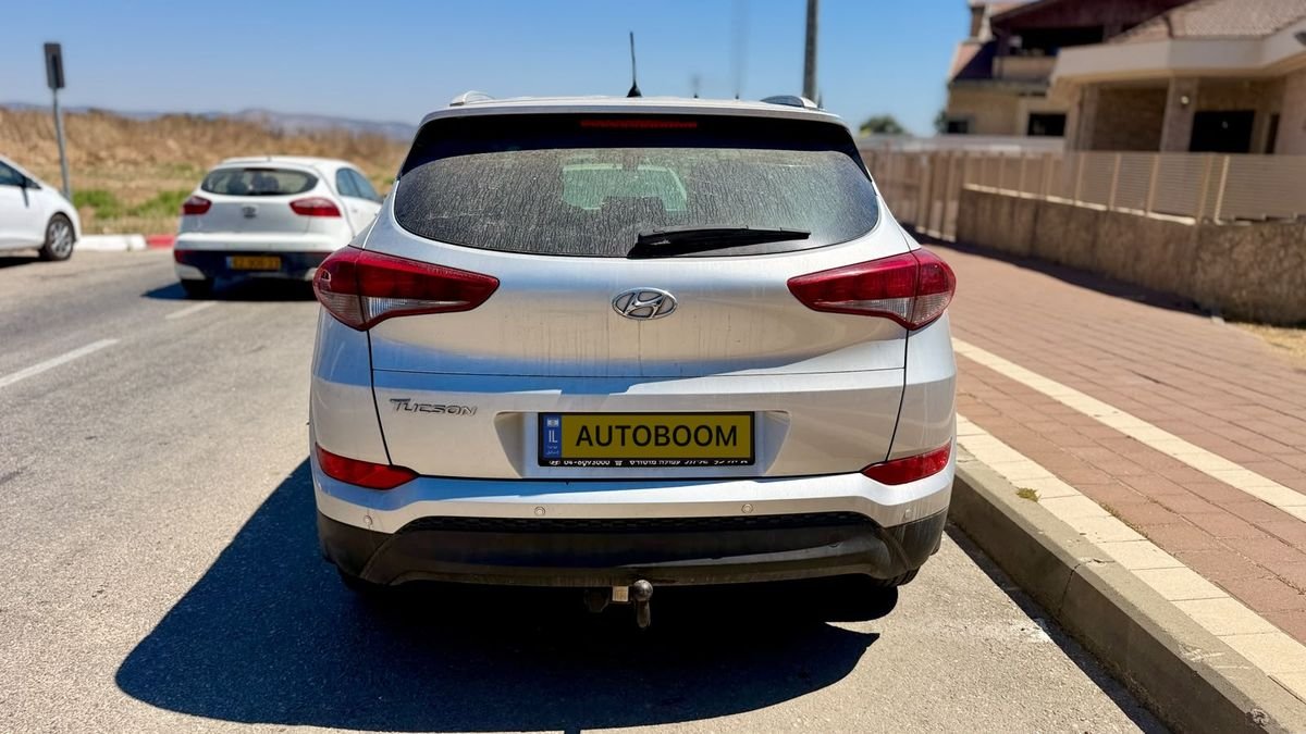 Hyundai Tucson 2018 Prime Plus, 122000 km — Tel Aviv, Israel