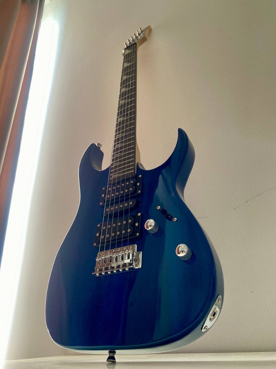 Guitarra eléctrica Ibanez Gio, buen estado — bueno — Yerevan, Armenia