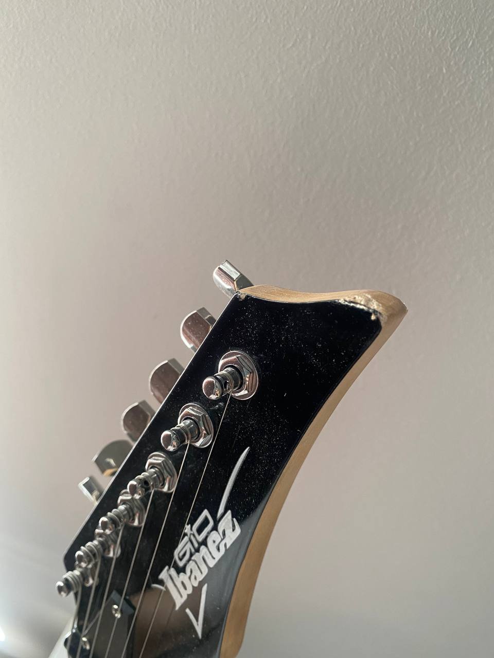 Guitarra eléctrica Ibanez Gio, buen estado — bueno — Yerevan, Armenia