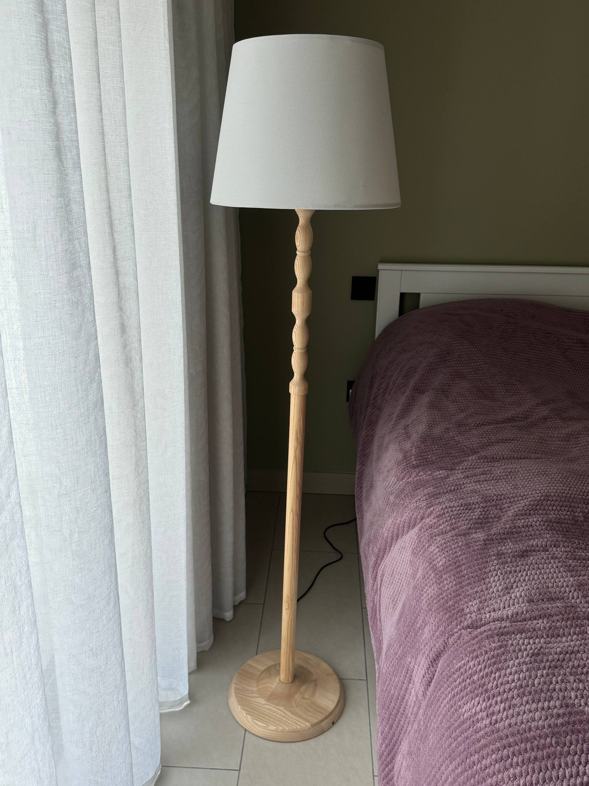 IKEA floor lamp 150 cm — Dubai, UAE