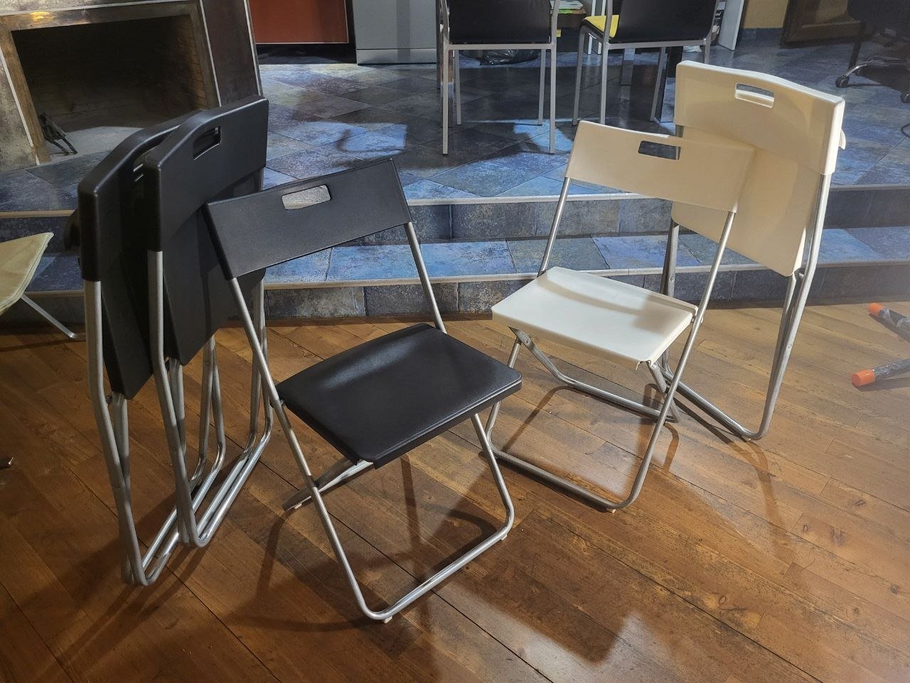Sillas plegables IKEA (5 uds), 30 GEL cada una — Tiflis, Georgia