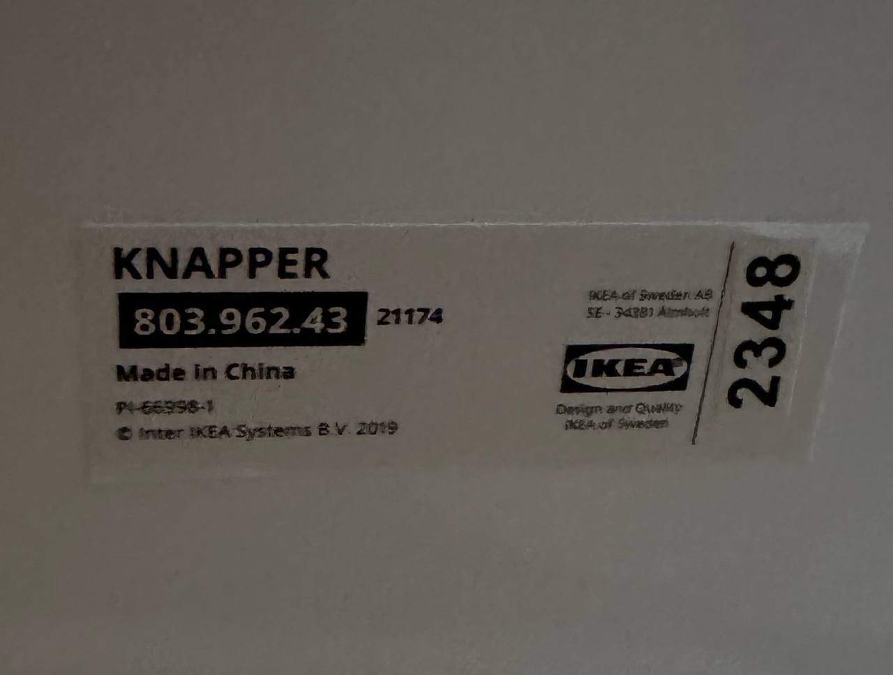 Напольное зеркало IKEA KNAPPER 800 бат — Пхукет, Таиланд Напольное зеркало IKEA KNAPPER 800 бат — excellent — Пхукет, Таиланд