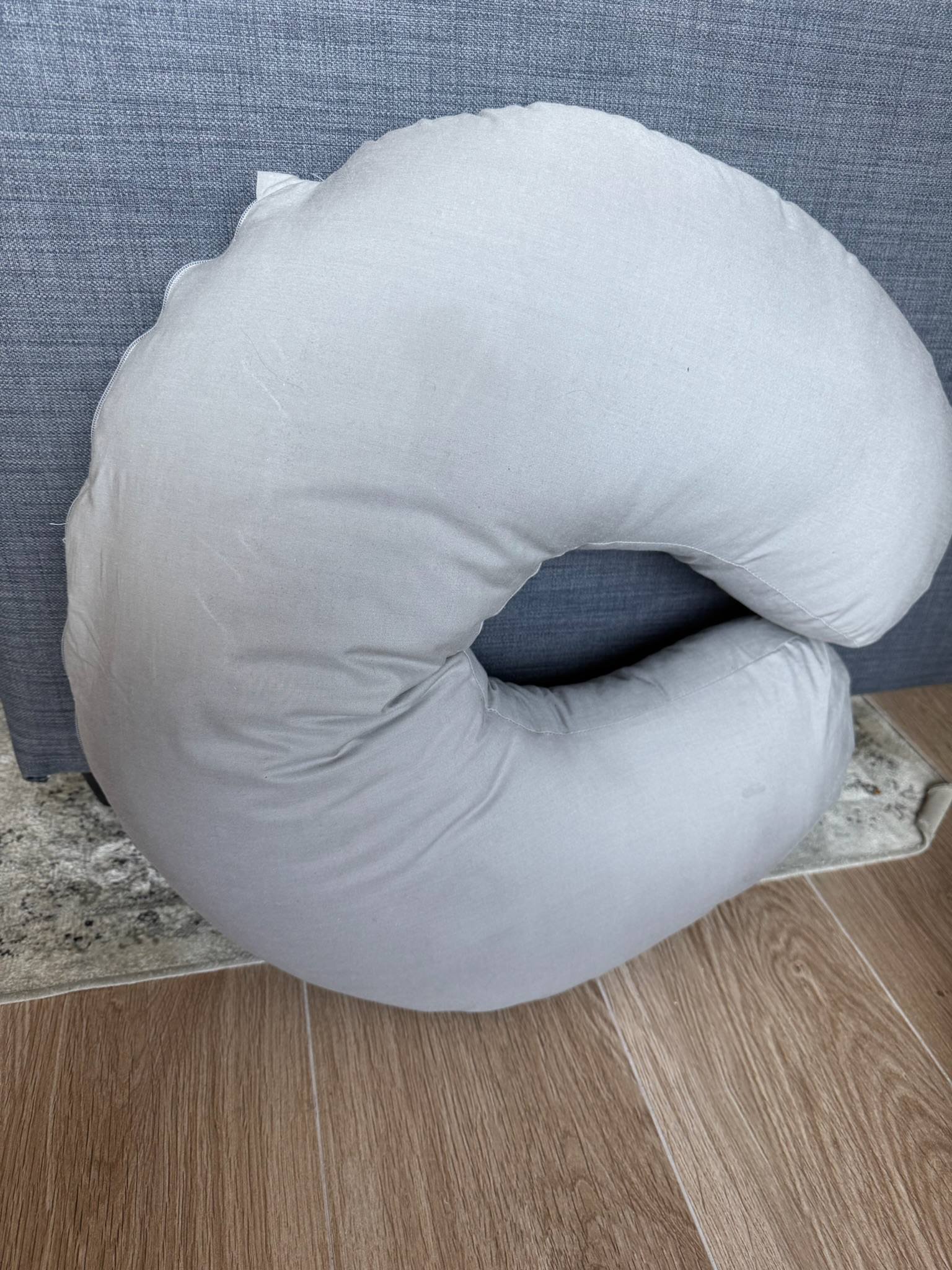IKEA LEN nursing pillow, 9 € — Valencia, Spain IKEA LEN nursing pillow, 9 € — Valencia, Spain