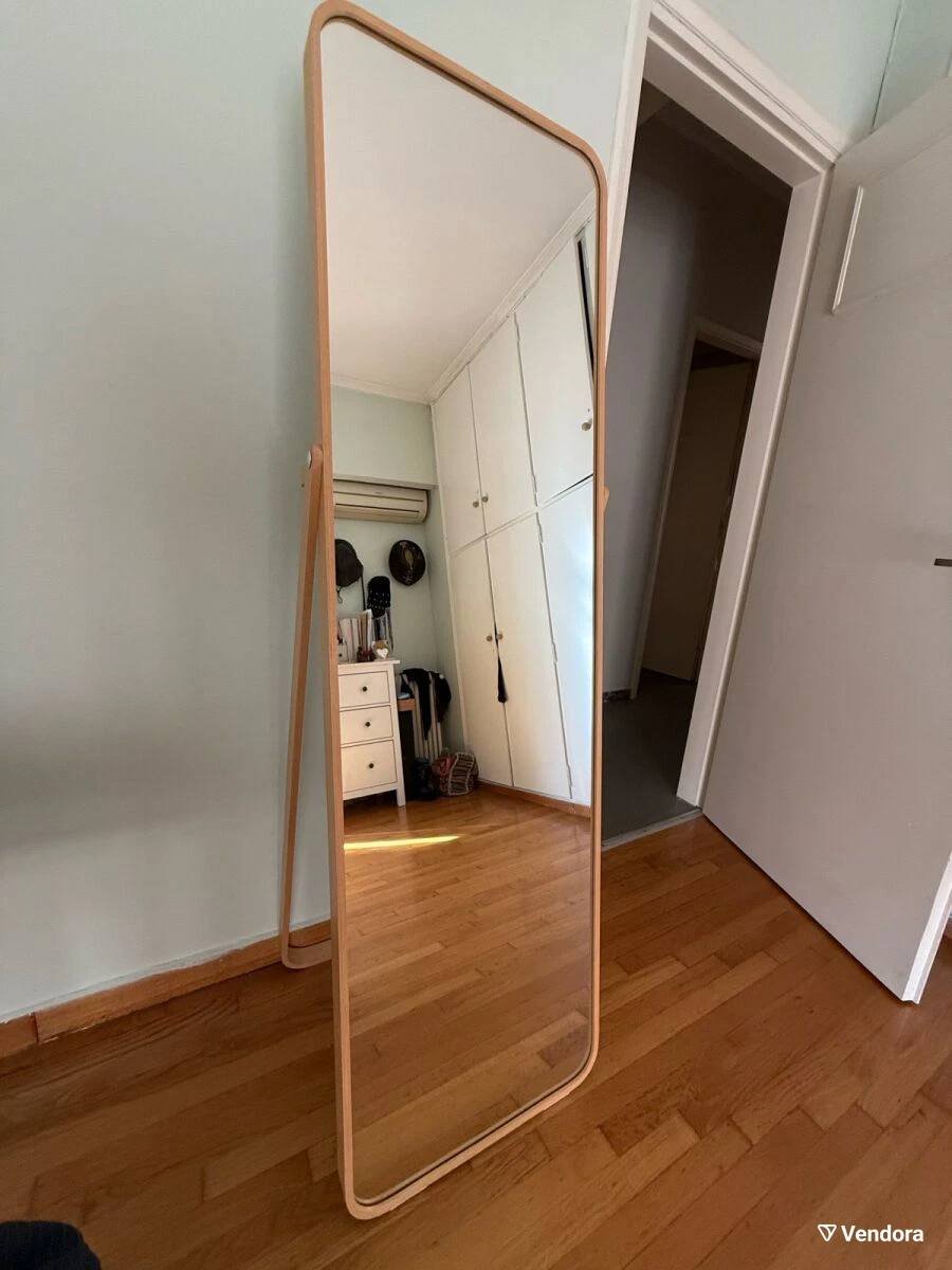 Espejo IKEA con marco, 90 EUR — Limasol, Chipre