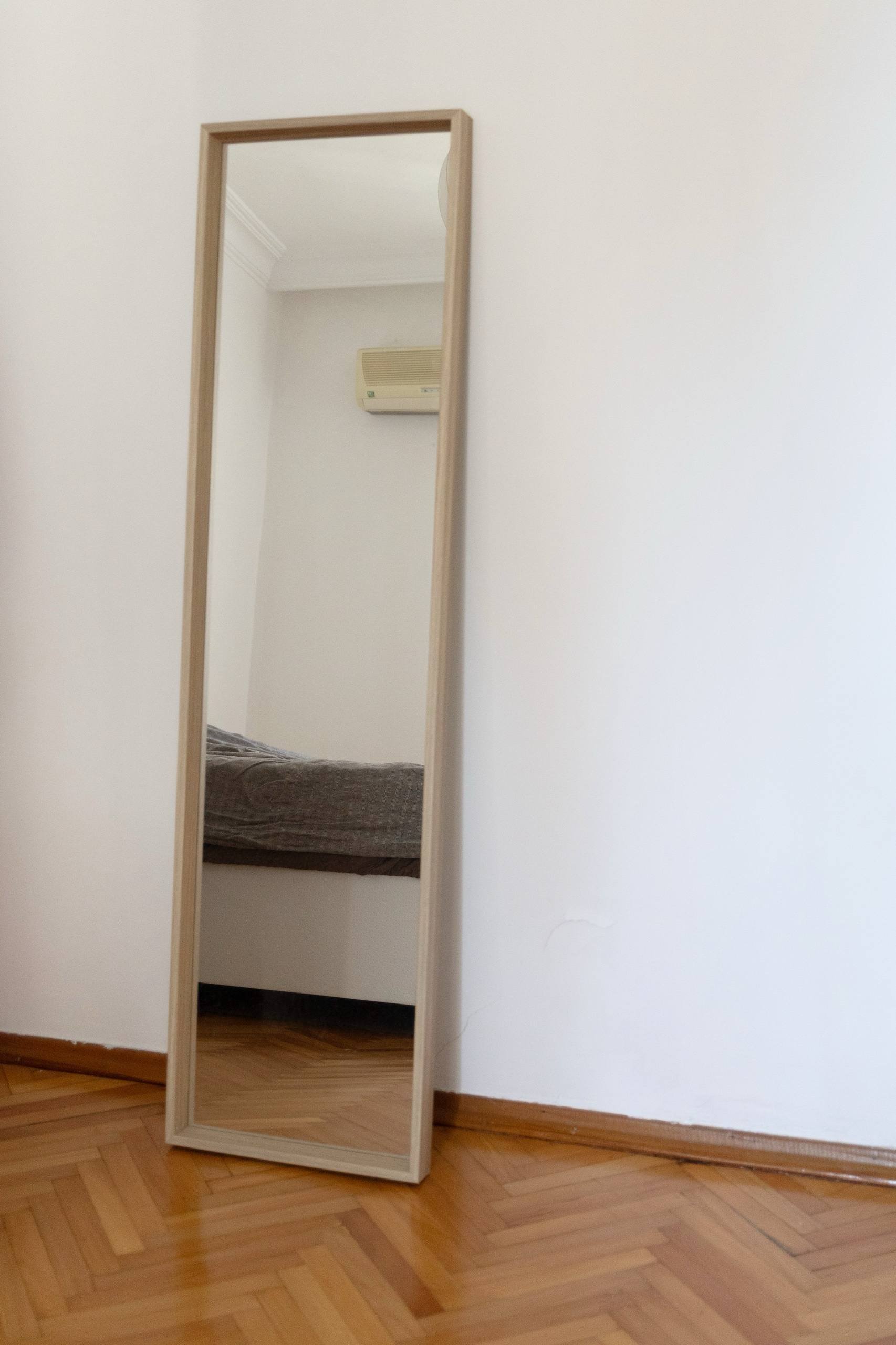 Зеркало IKEA NISSEDAL 40×150 см светлая рама под дуб — Стамбул, Турция Зеркало IKEA NISSEDAL 40×150 см светлая рама под дуб — Стамбул, Турция