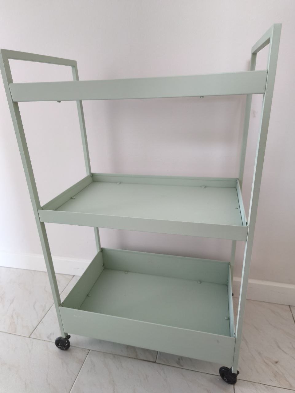 Carrito IKEA con ruedas, 15 € Limassol — Limasol, Chipre