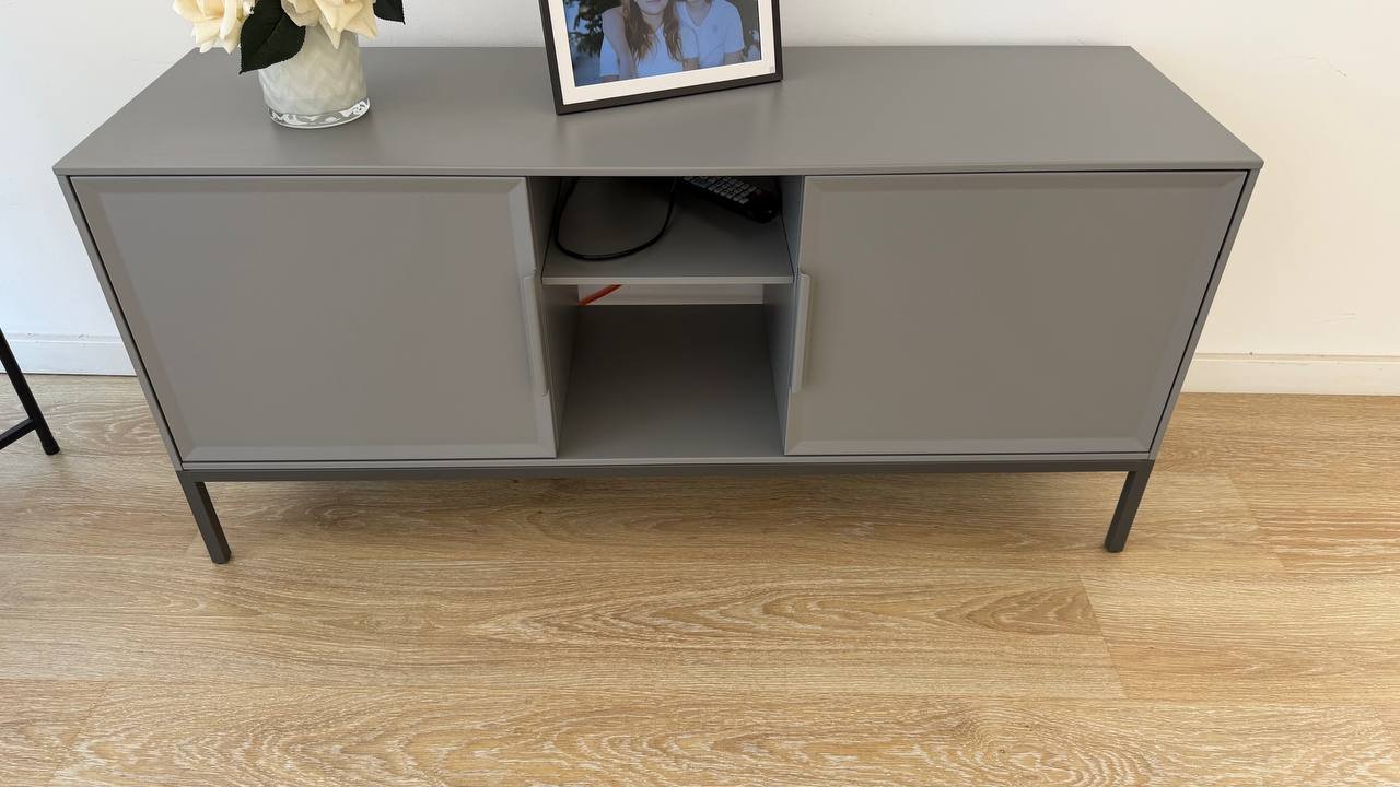 Mueble para TV IKEA, Limassol — used — Limasol, Chipre