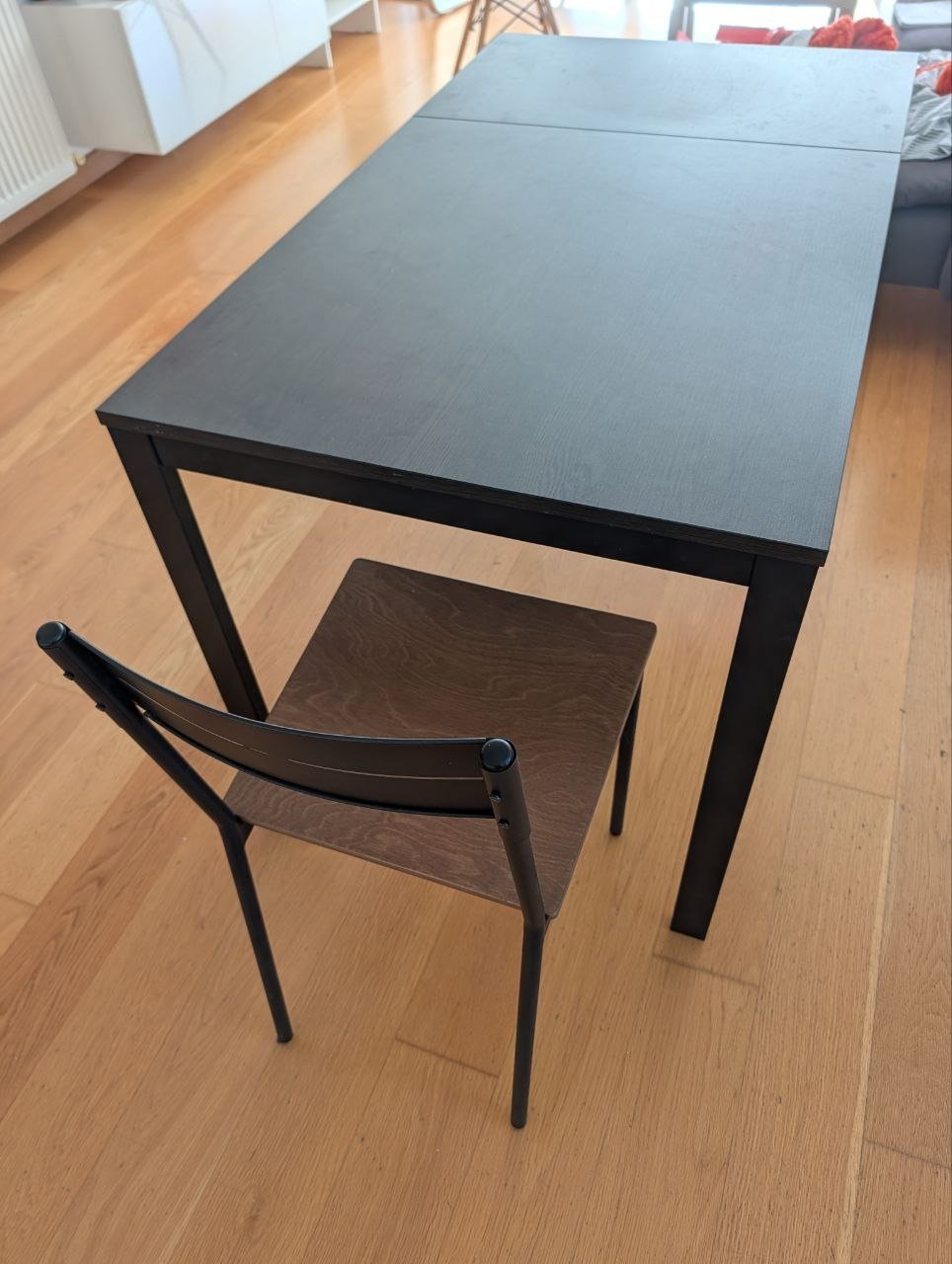 Раскладной стол Ikea Vangsta 120/180x75 см — Никосия, Кипр