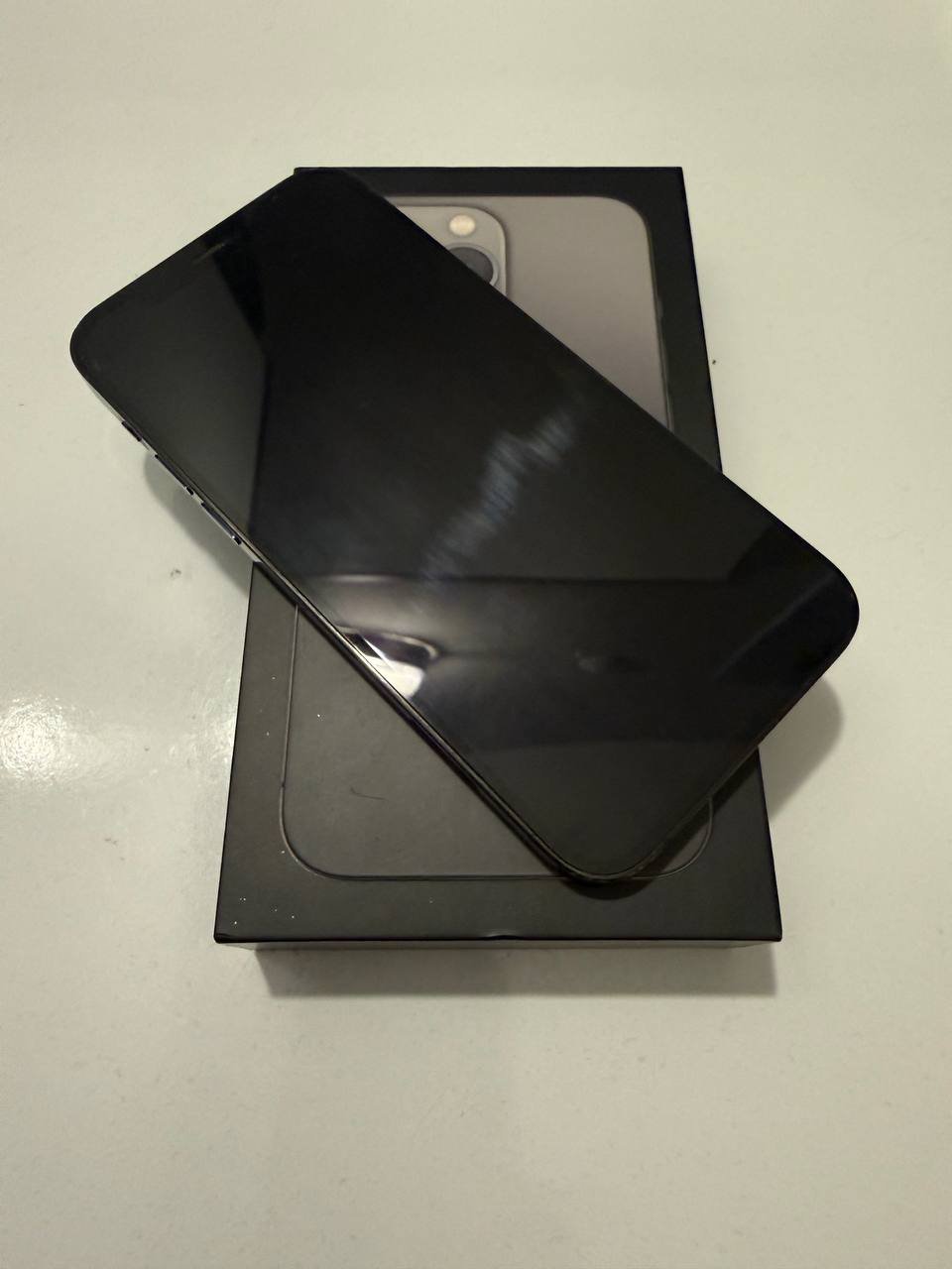 iPhone 12 Pro, 8/10, нужна замена аккумулятора — Аланья, Турция